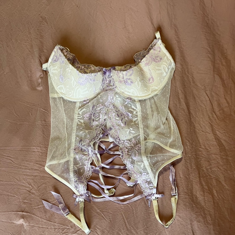 Frederick’s of Hollywood Vintage Corset
